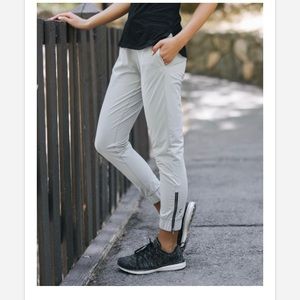 ZYIA Gray Everywhere Zipper Jogger